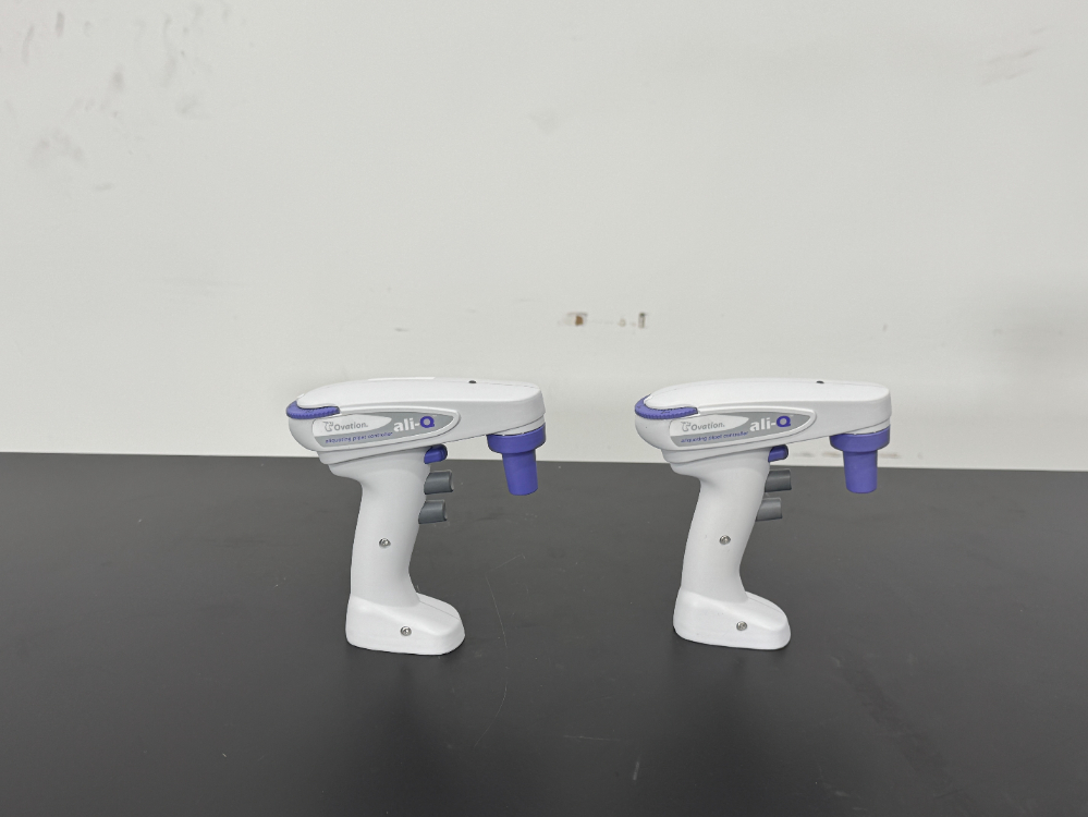 Image of VistaLab ali-Q2 Aliquoting Pipet Controllers - Quantity 2